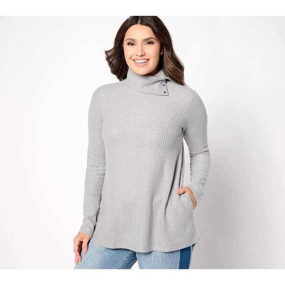 LOGO by Lori Goldstein Waffle Top Split Cowl Neck Ultimate Gray,Small A657068 - Picture 1 of 1